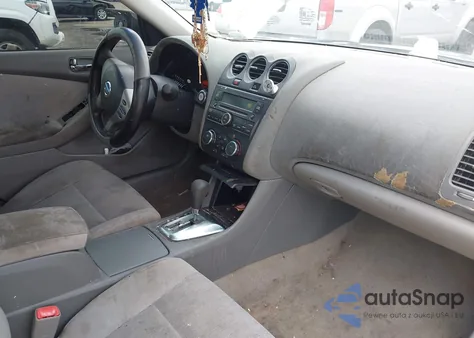 2010 Nissan Altima 2.5 из США, поврежденный, VIN 1N4AL2AP3AN487868